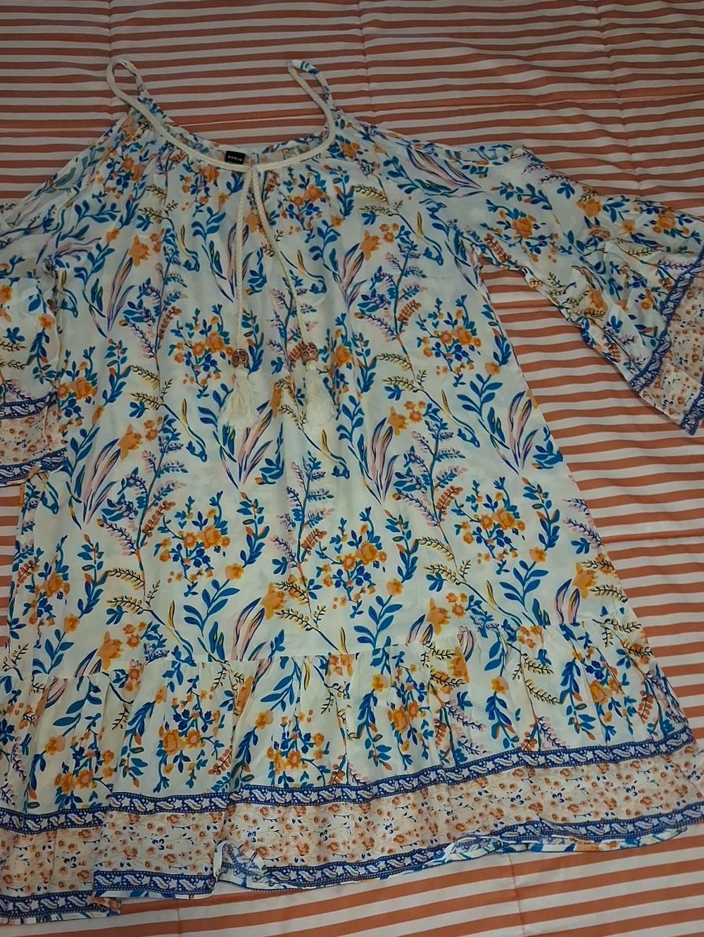 SHEIN White Floral Cold-Shoulder Dress with Blue & Yellow Print    '